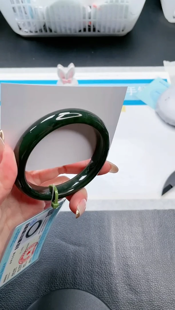 【闪购商品】和田玉手镯未镶嵌18V437-59