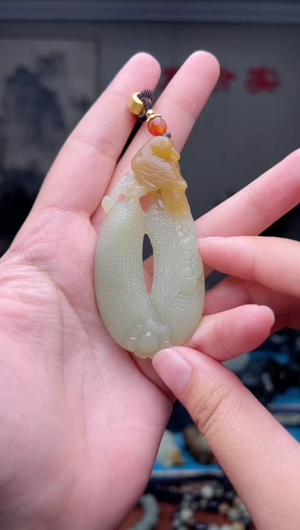 未镶嵌和田玉挂件1