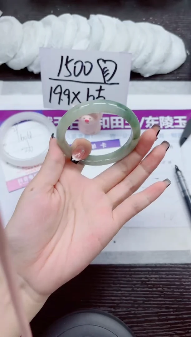 未镶嵌手镯石英质玉A30-56.57