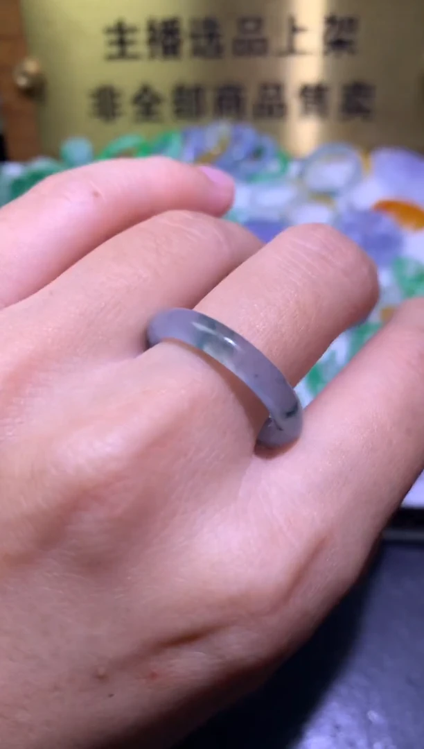 未镶嵌定制翡翠毛货