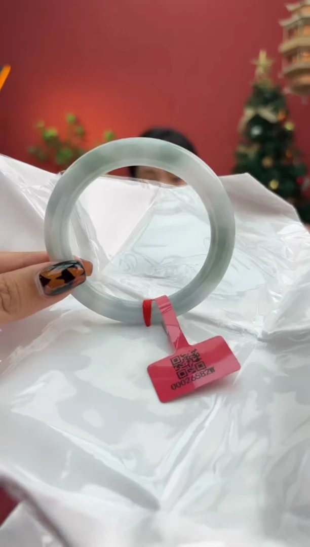 未镶嵌手镯（圆镯）翡翠翡翠手镯19