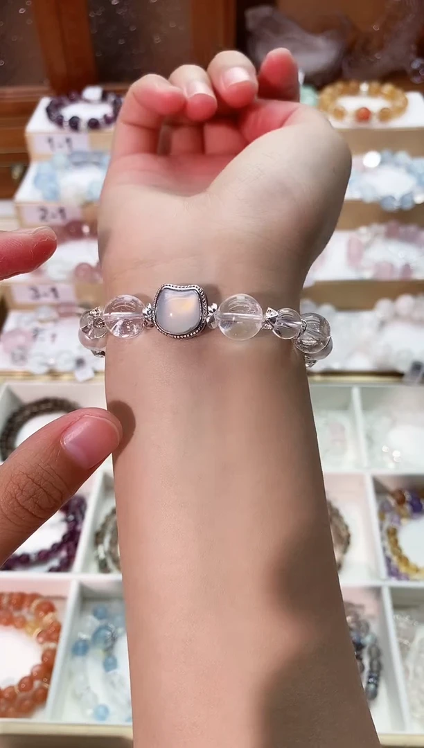 【闪购商品】水晶手串未镶嵌白阿塞手串