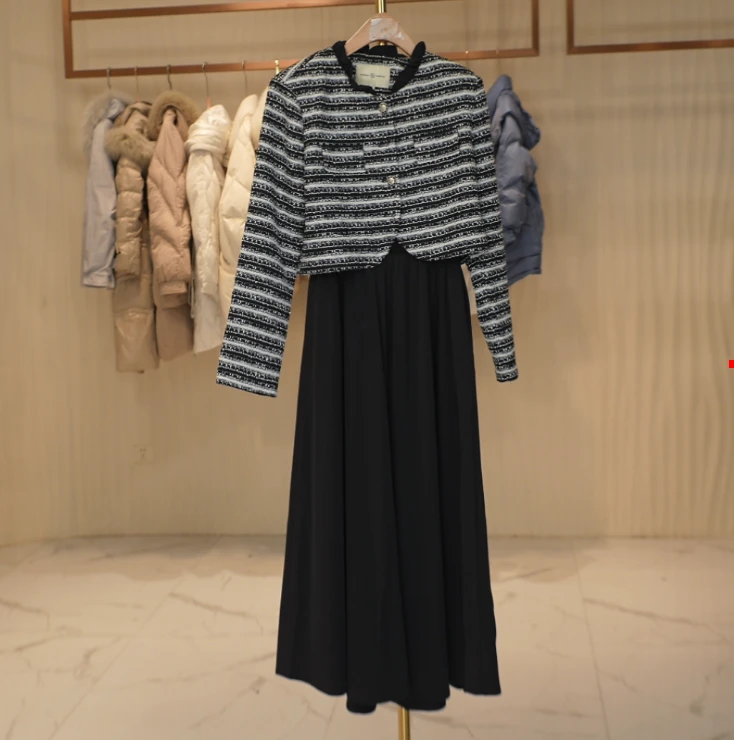 E059 E系列黑色半袖连衣裙小香风外套两件套大气款 41712