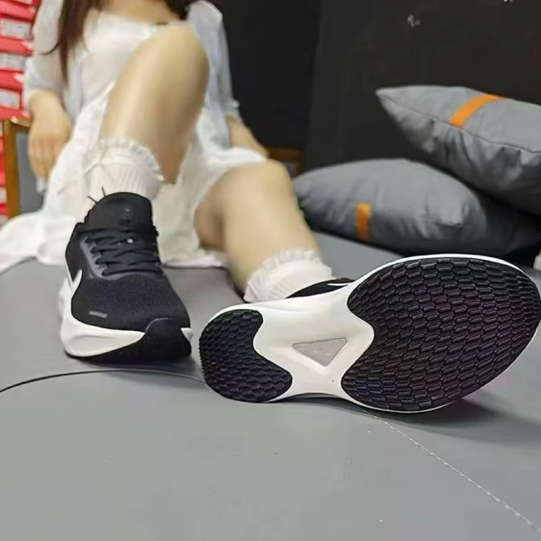 【运费险】断码清仓爆款春夏新款透气网面时尚百搭休闲运动鞋编码