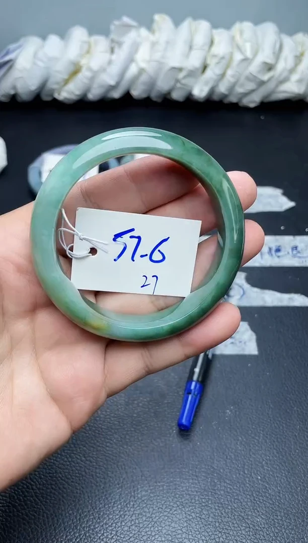 未镶嵌手镯翡翠27
