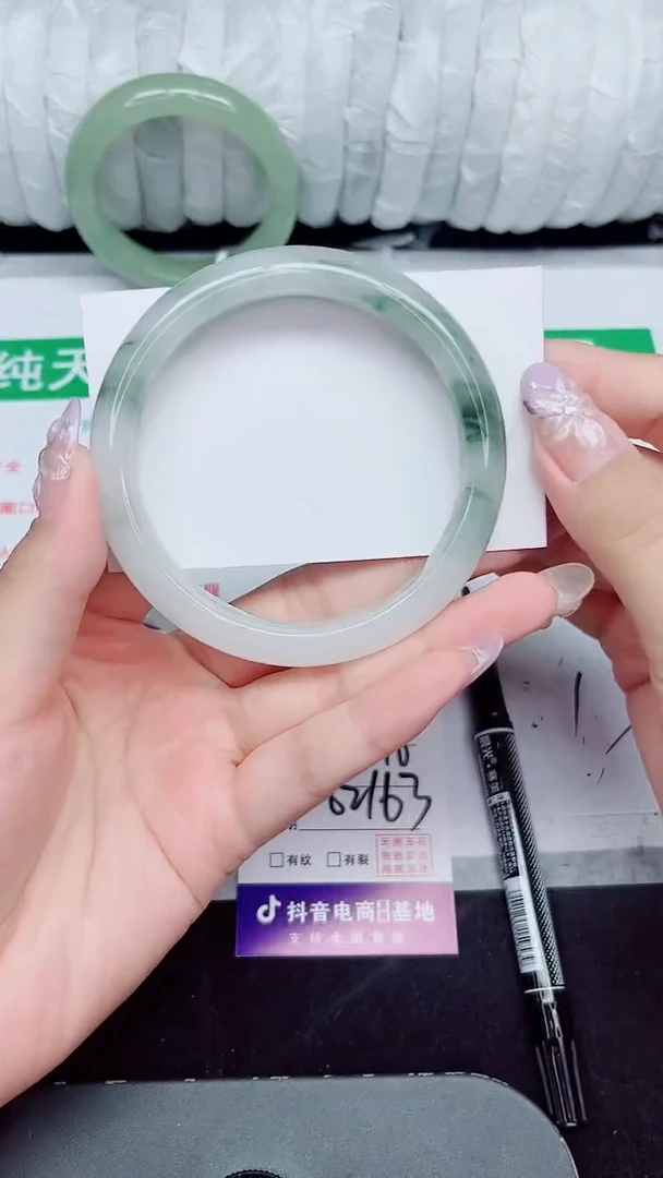 未镶嵌手镯石英质玉30-62/63