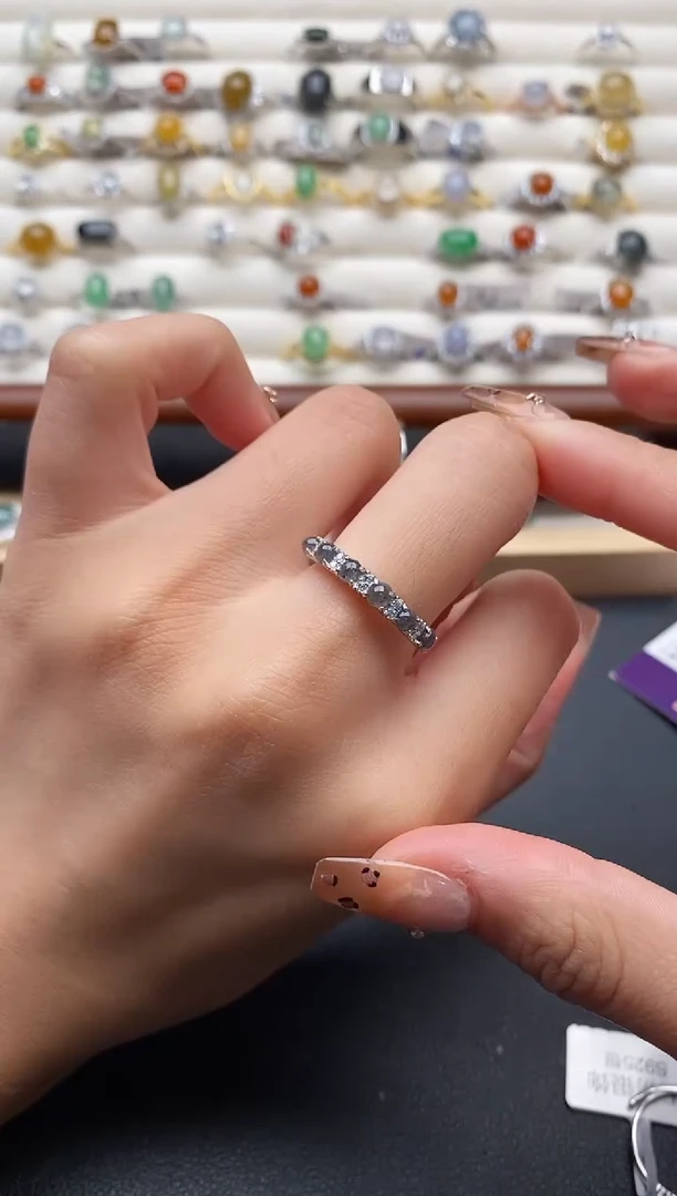 银S925镶嵌戒指翡翠5555555+2