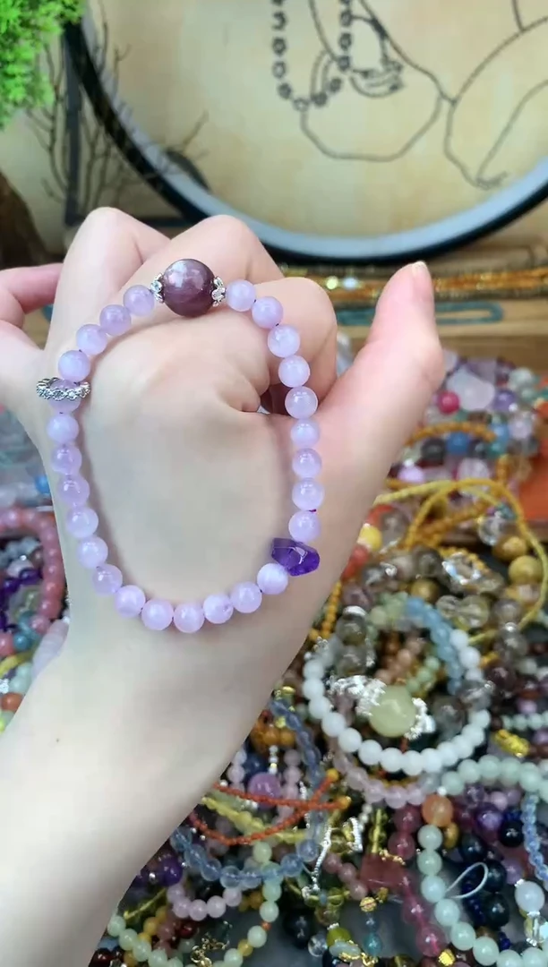 【闪购商品】锂辉石手串未镶嵌159