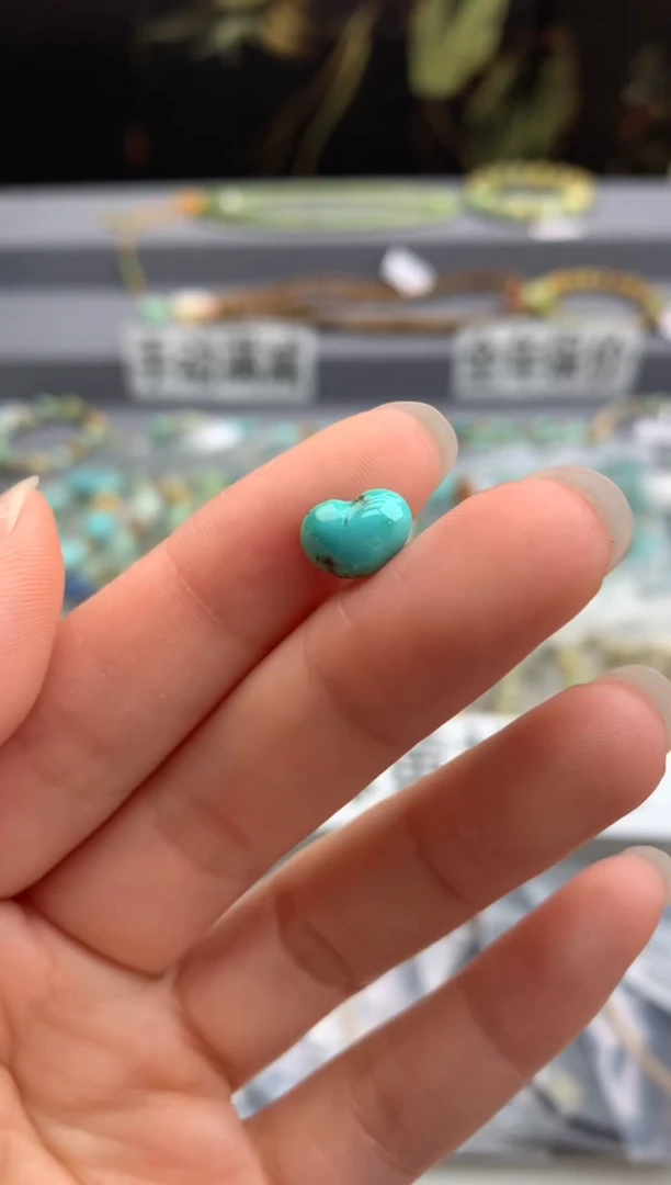 未镶嵌单珠南红玛瑙茜.Q10