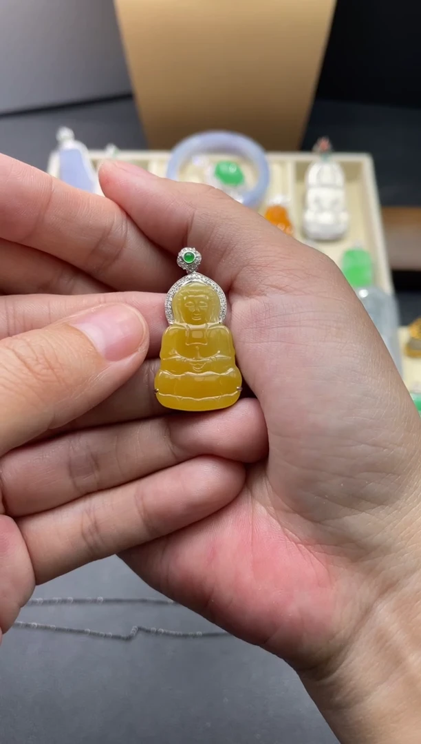 【闪购商品】翡翠颈饰18K金镶嵌17.........