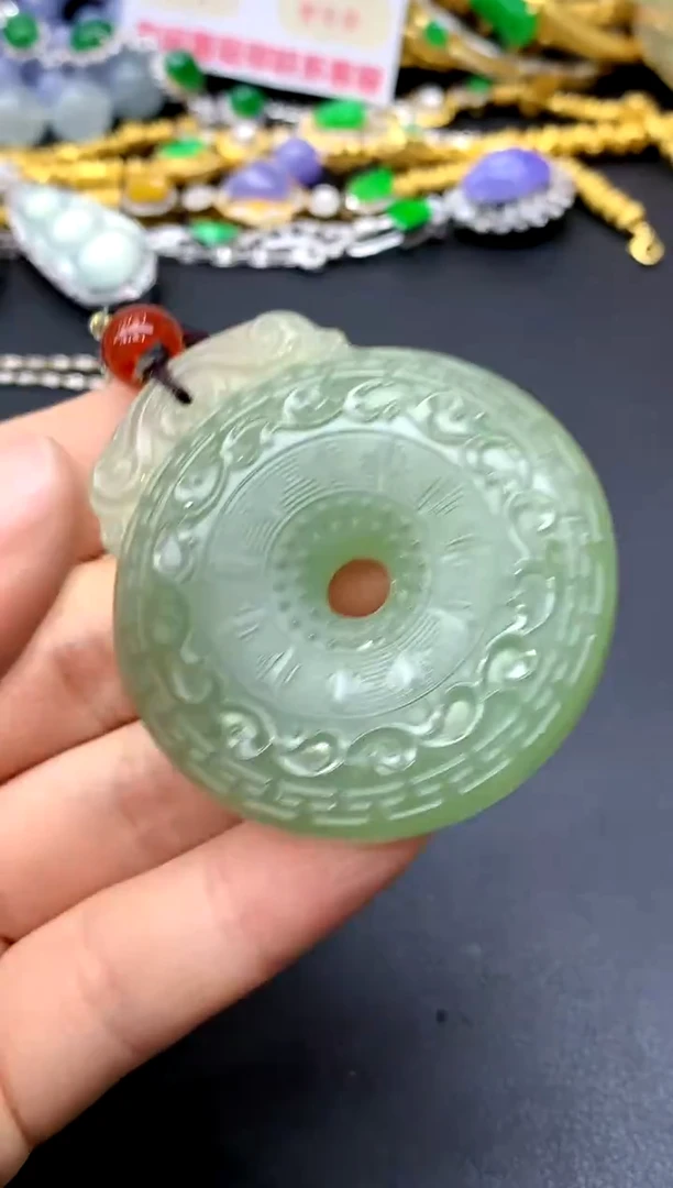 颈饰未镶嵌和田玉133-中国好珍宝