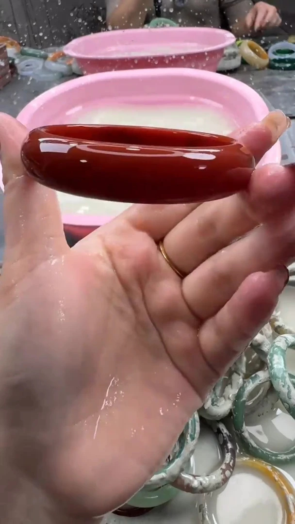 未镶嵌手镯石英质玉7