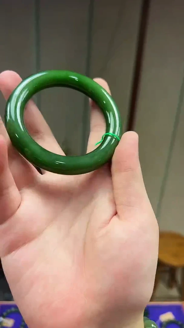 项链未镶嵌和田玉和田玉碧玉菠菜绿手镯