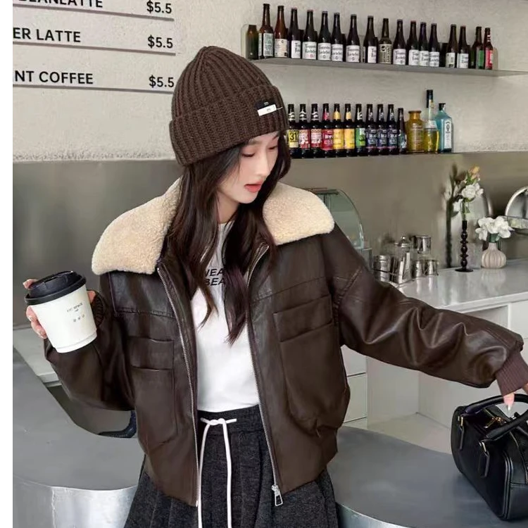 皮衣百搭网红韩版女装加厚冬季外套方领冬天洋气休闲装2024潮牌