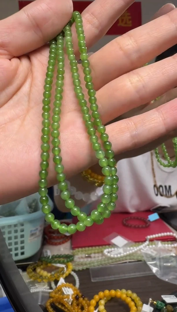 项链银S925镶嵌和田玉约4mm冰底苹果绿碧玉圆珠S925银项链