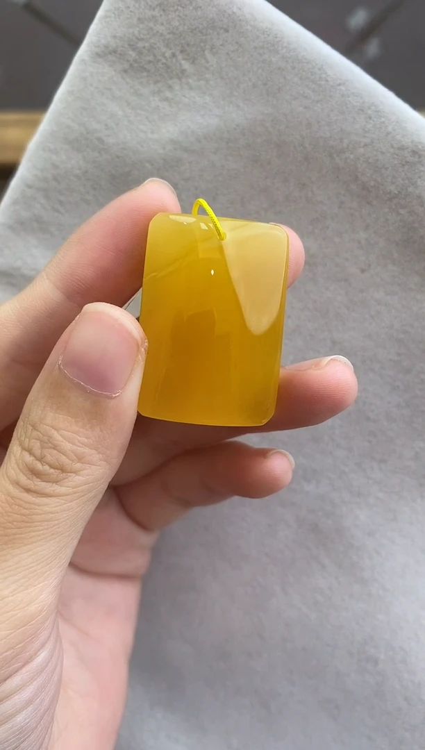 裸石琥珀未镶嵌10823100-吊坠