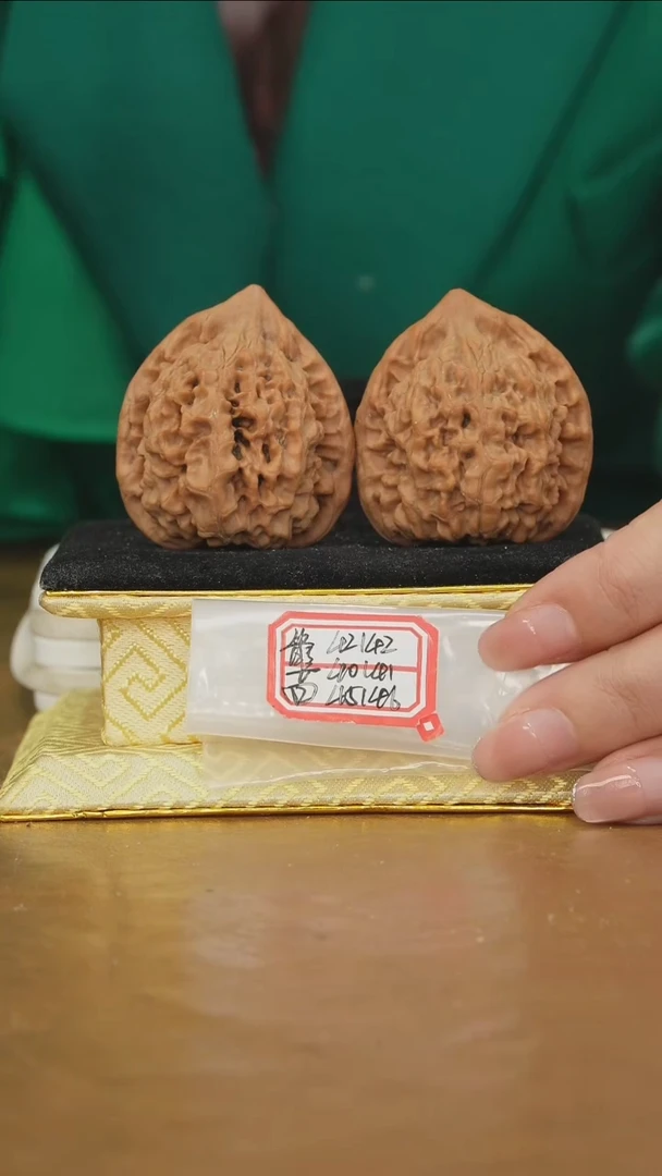 把件文玩核桃官帽