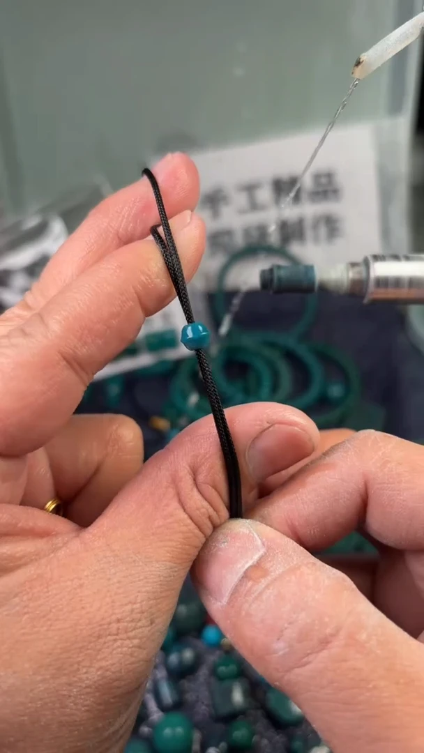 玻璃颈饰克万色线束2个