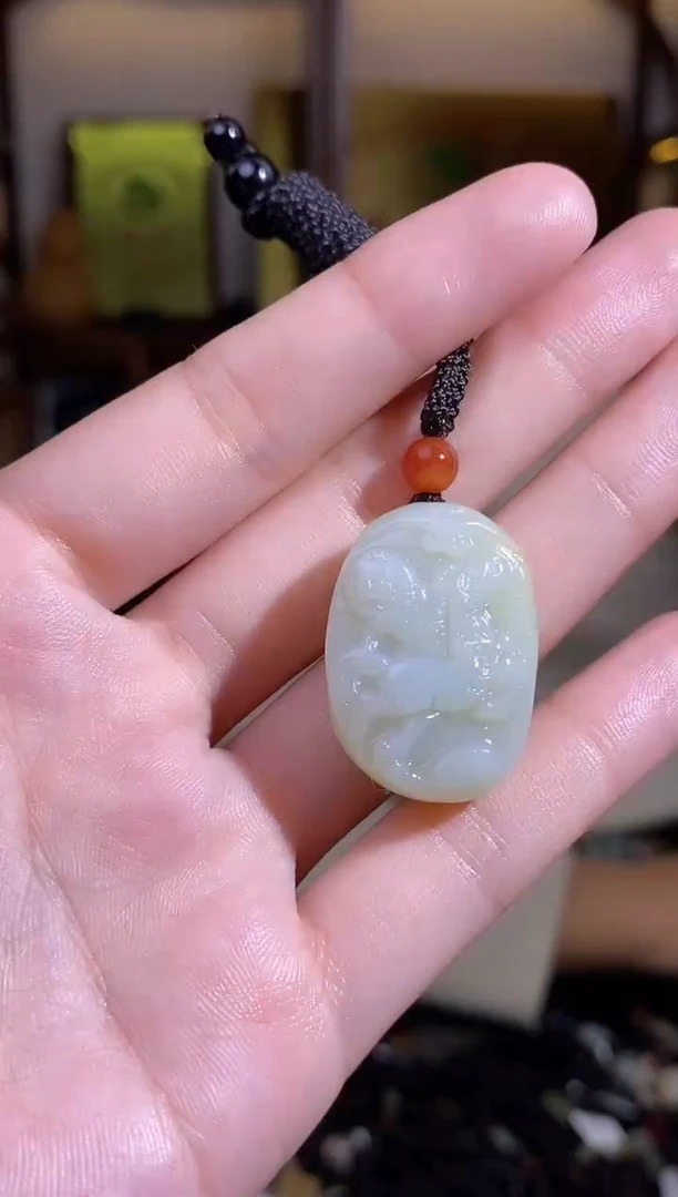 颈饰未镶嵌和田玉1