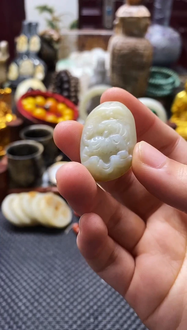 未镶嵌和田玉挂件1