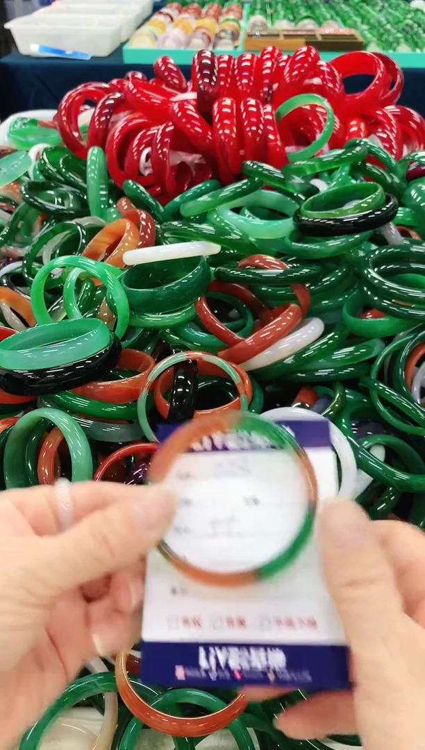 手镯玛瑙/玉髓未镶嵌223