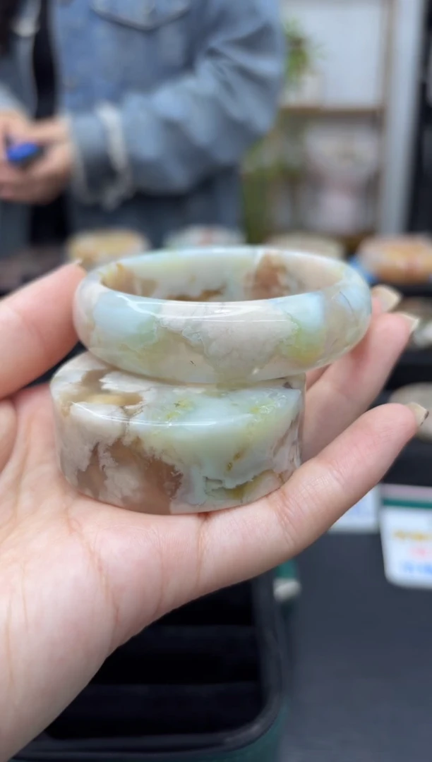 石英质玉手镯未镶嵌C863(57圈赠送镯心)