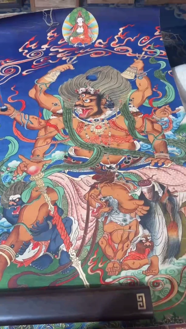 卷轴画龙妹的唐卡tk16