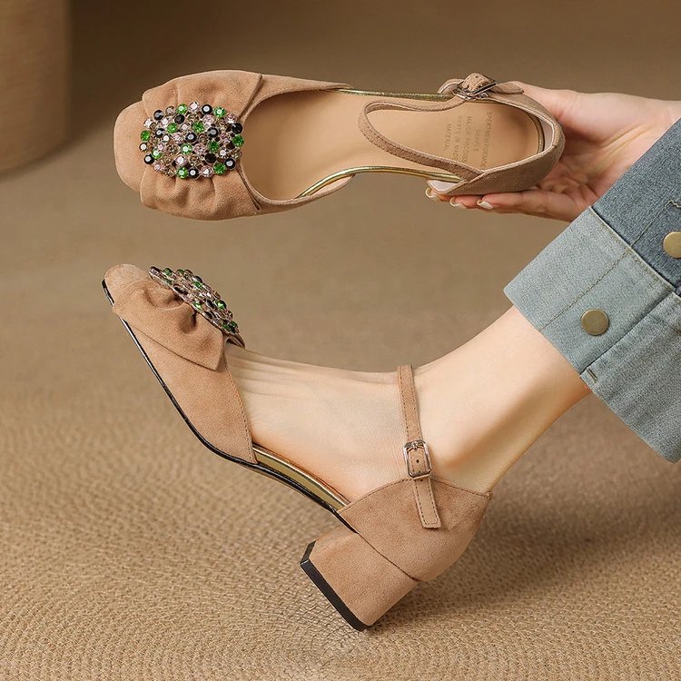 夏季日常百搭蝴蝶结水钻气质舒适软底时尚真皮单鞋 方头粗跟透气