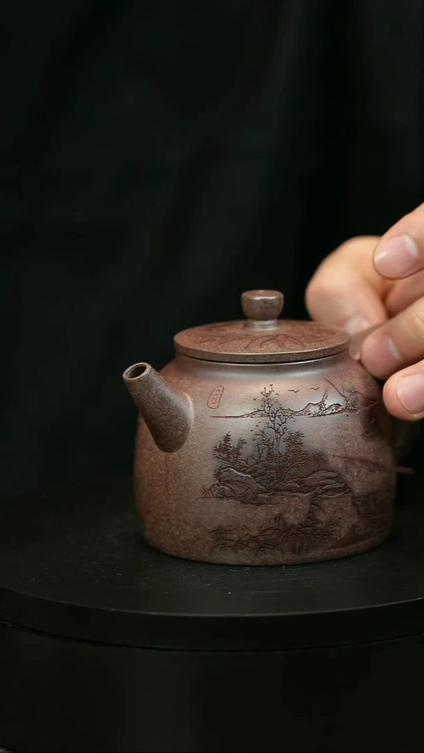 茶壶紫砂“****”H2143李琴溪山垂钓渔罩