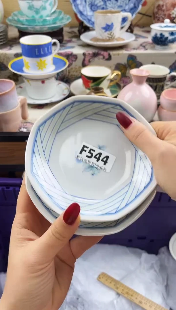 一*凡==============f544