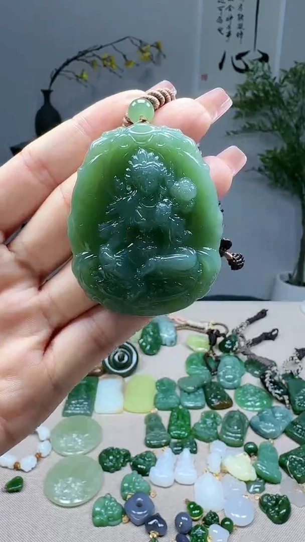 未镶嵌和田玉挂件1