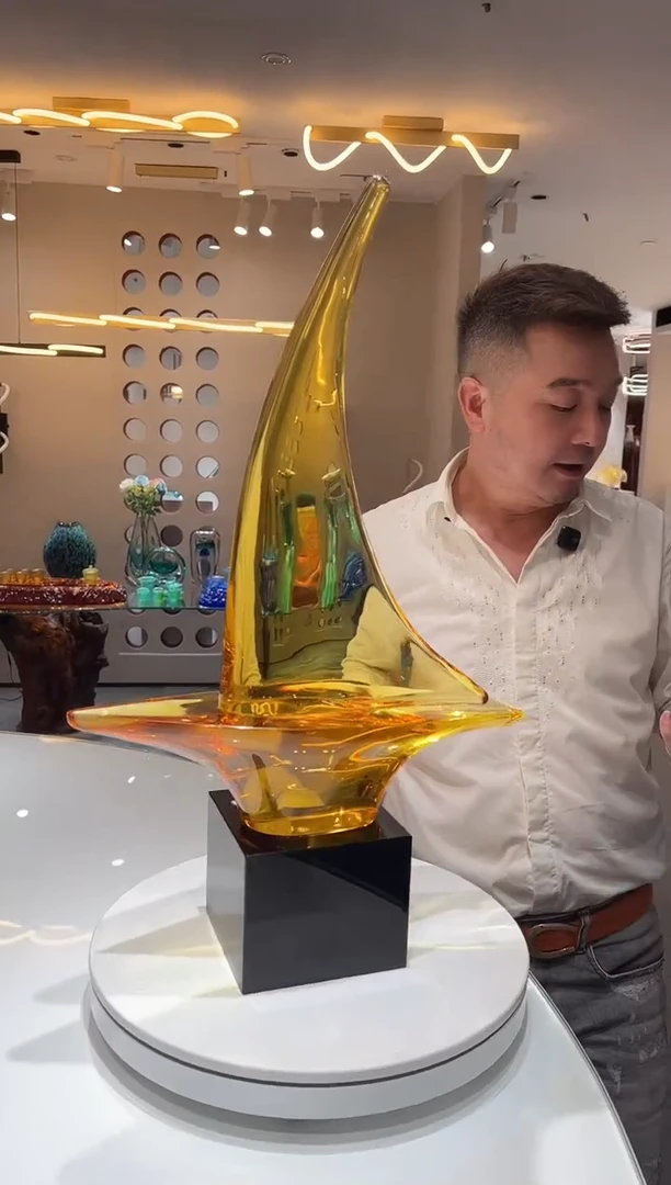琉璃胡*巴比特美学 金色帆船