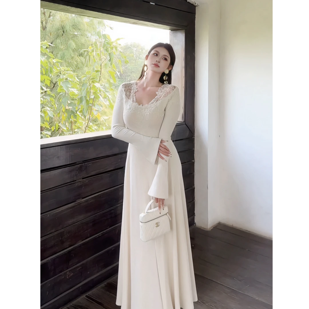 大码女装秋季长袖气质修身显瘦蕾丝长款针织连衣裙13311