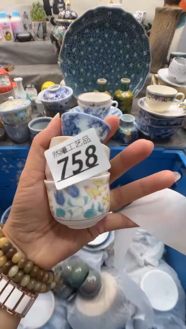 瓷片大*子758