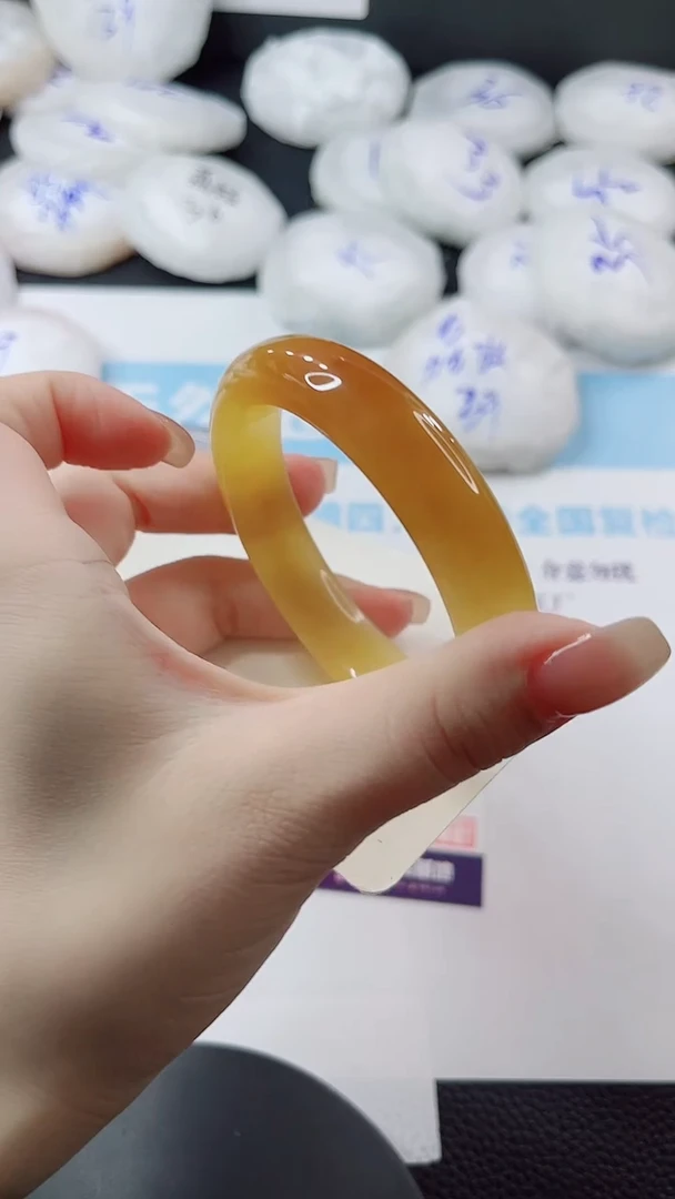 未镶嵌手镯石英质玉多样性发货L180