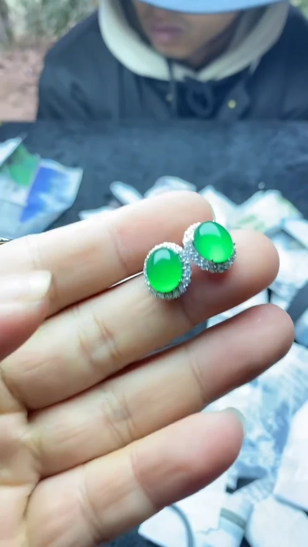 满色吊坠 所见即所得！！！