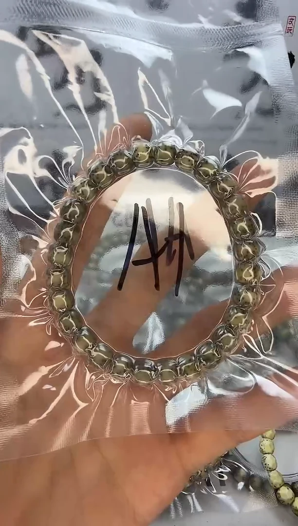 手串星月菩提8/7 石玉料 侧留白+大眼留白 小细星 同枝果