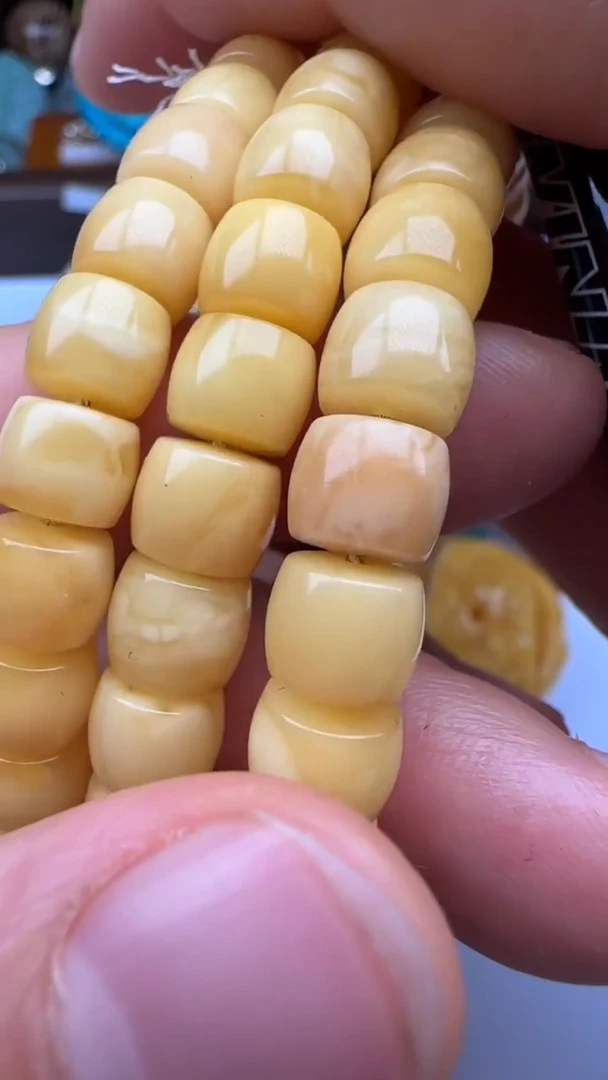 裸石琥珀未镶嵌对方的更多的