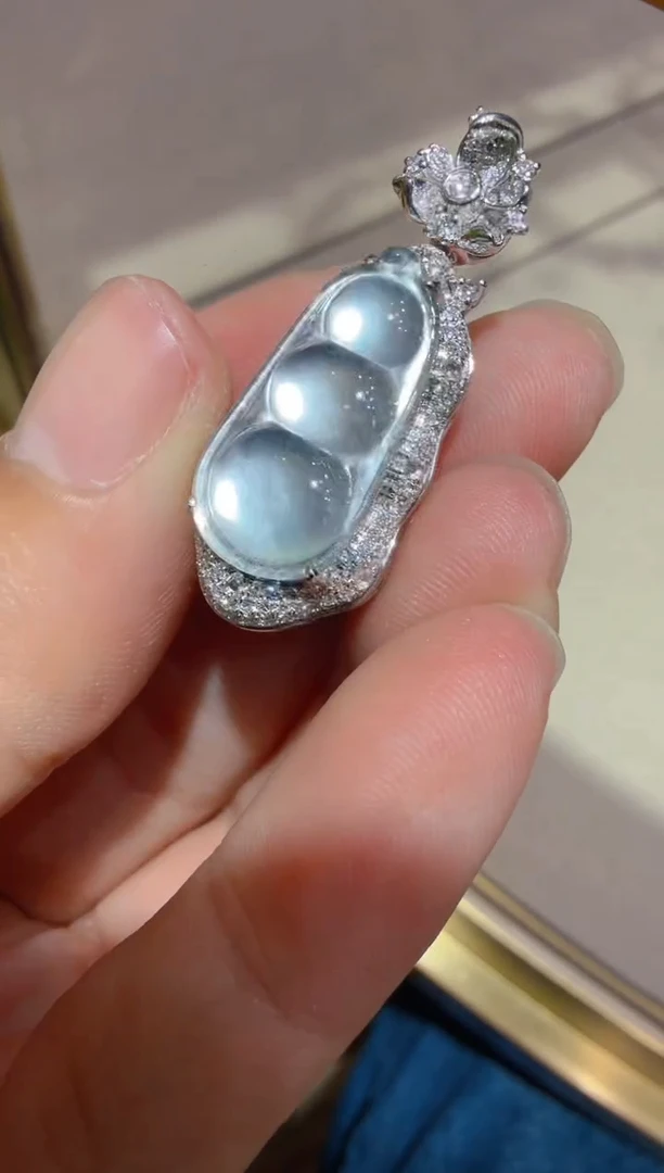 吊坠(不含链)18K金镶嵌翡翠多样性团购发一件