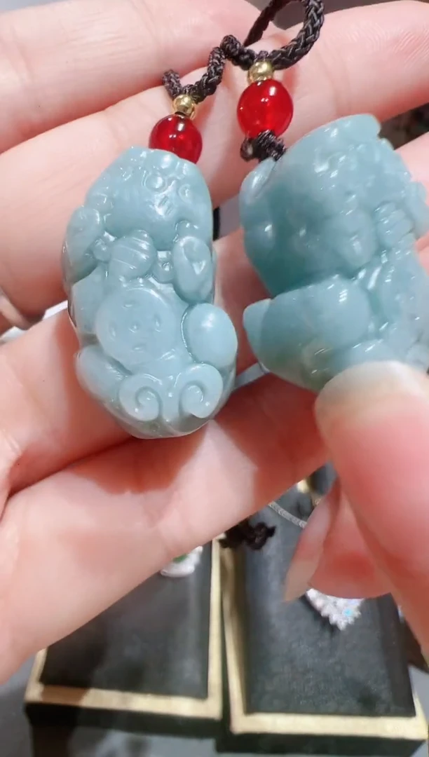 【闪购商品】翡翠颈饰未镶嵌202522109