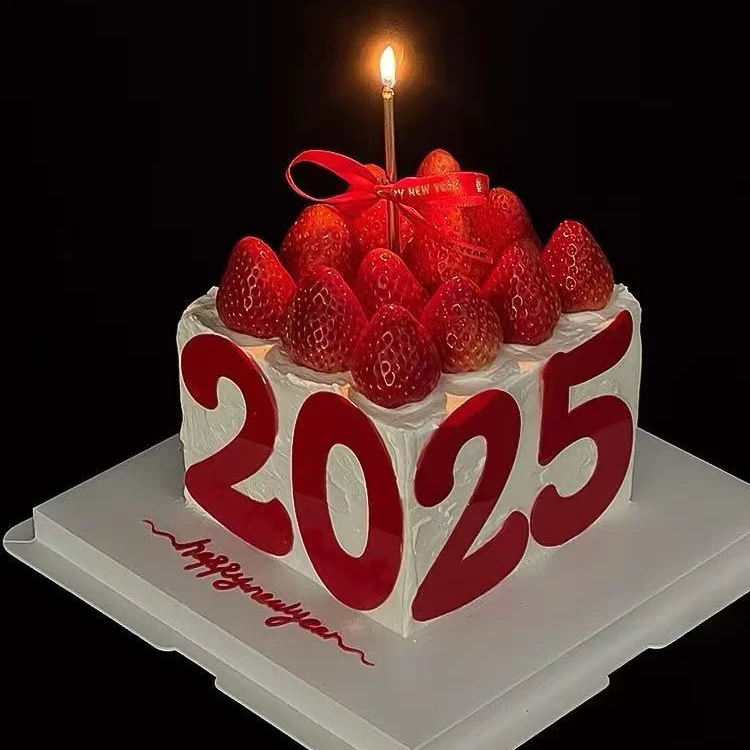 【麦极小时达】新年6英寸纯动物奶油蛋糕