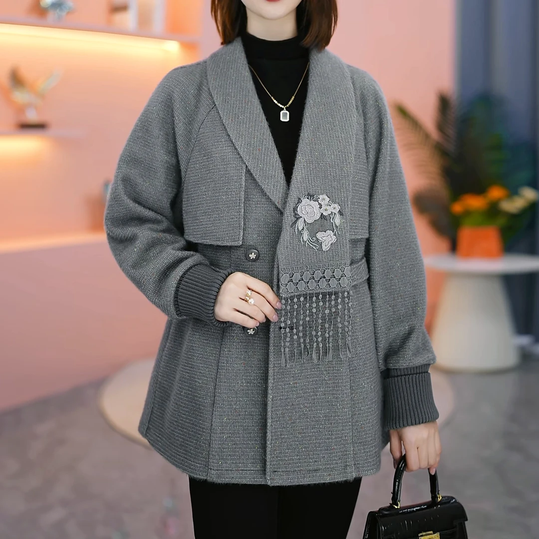 【恩宸专属】X24225冬季新款百搭洋气格纹斗篷外套套女M-4XL