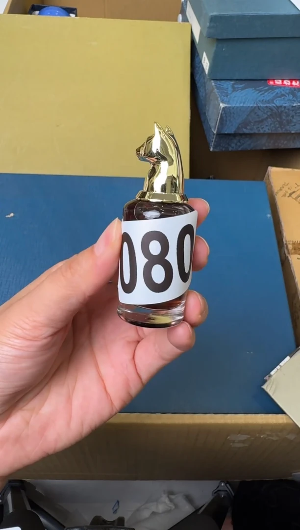 瓷片菠*萝菠菠萝菠菠萝