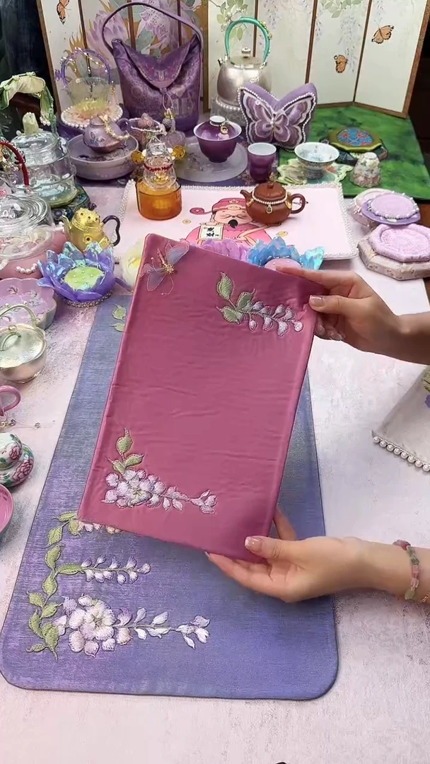 69粉色紫藤花茶席