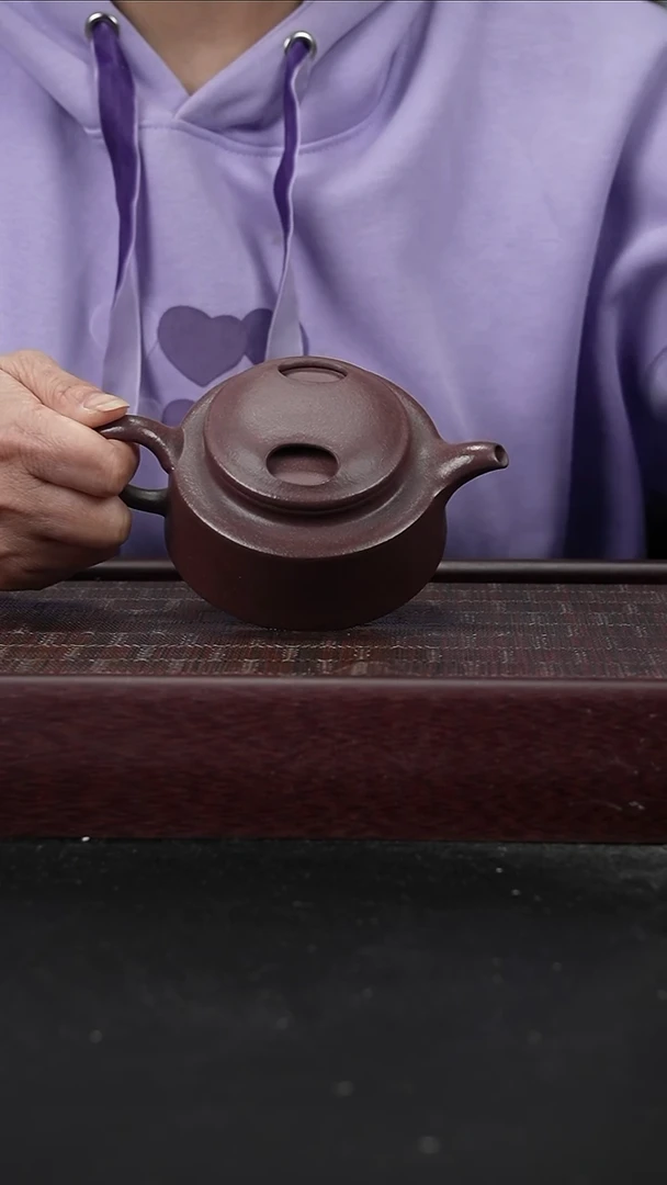 茶壶紫砂zq底槽青牛盖莲子