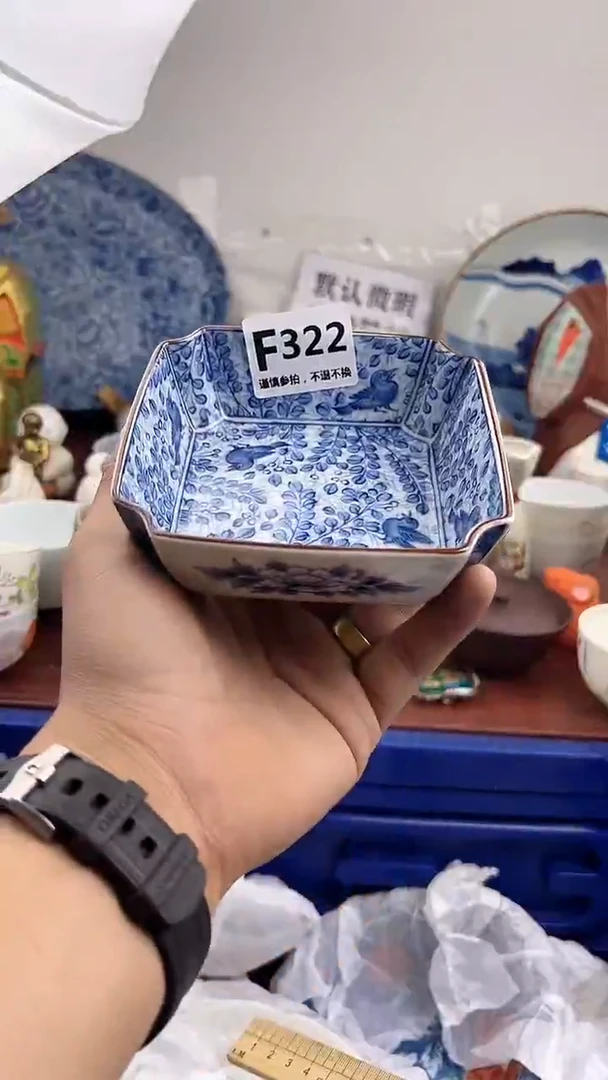 瓷片322··············