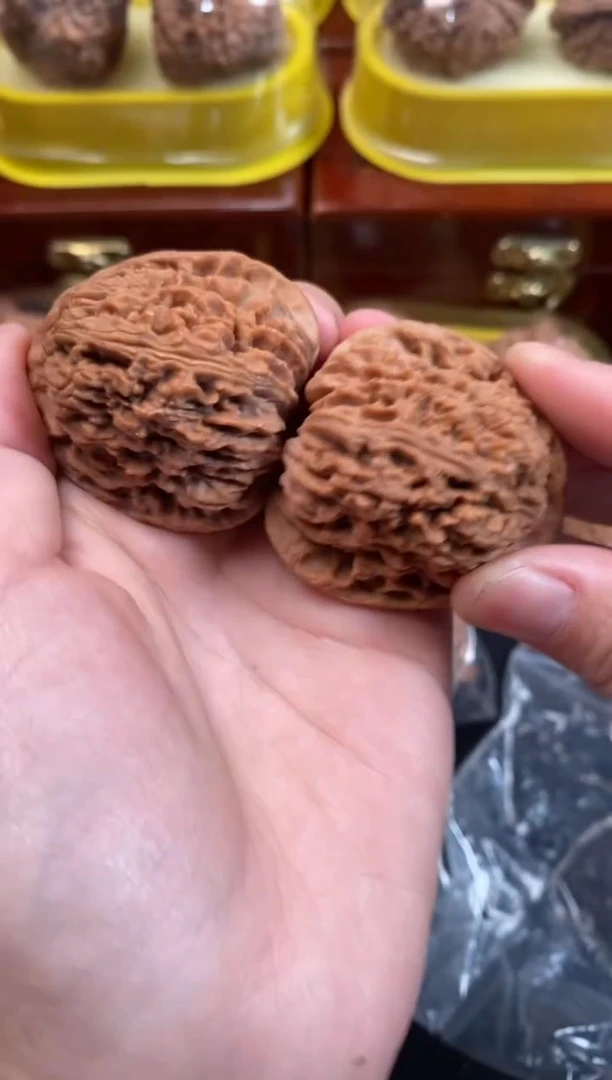 把件文玩核桃南疆石41尺s076