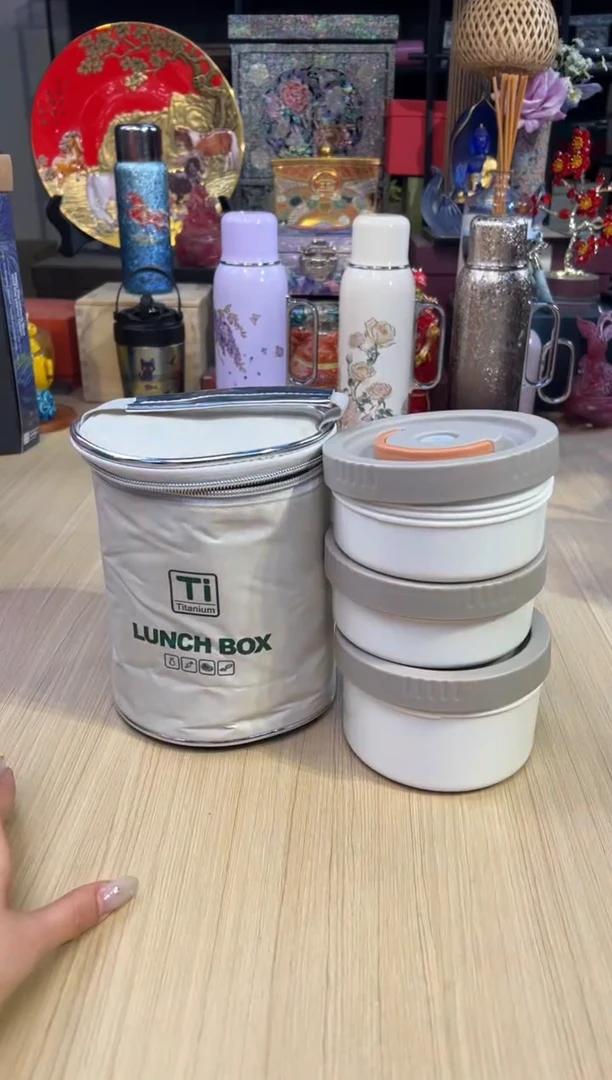 95纯钛保鲜盒套三+保温袋