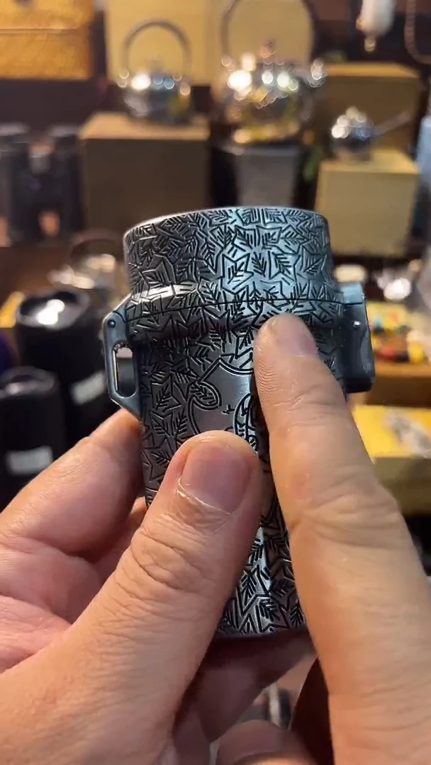 瓷片闪购商品 如图所示