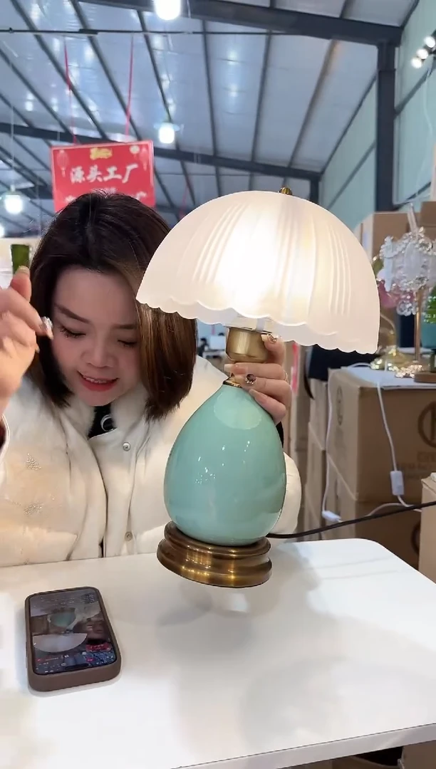 【闪购商品】玻璃于清花器K-早62